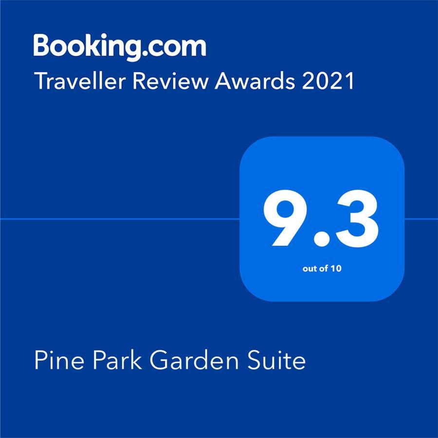 Pine Park Garden Cottages Johannesburg Esterno foto